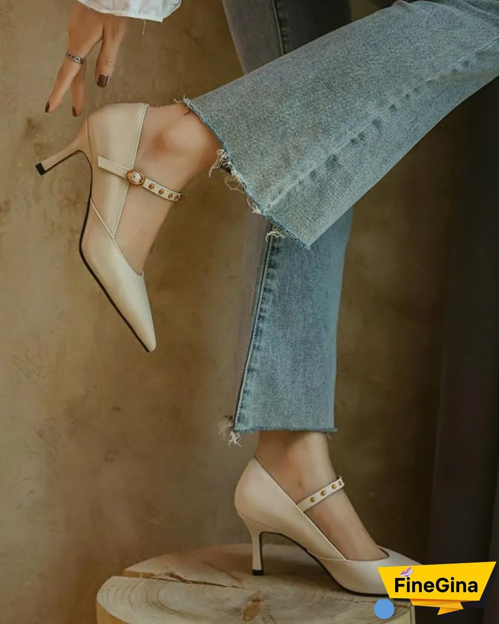 Solid Pointed-toe Shallow Mouth High Heels