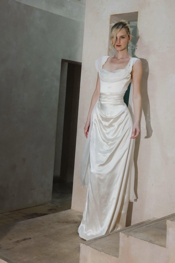 Sheath Beige Strapless Chic Elegant Prom Dress