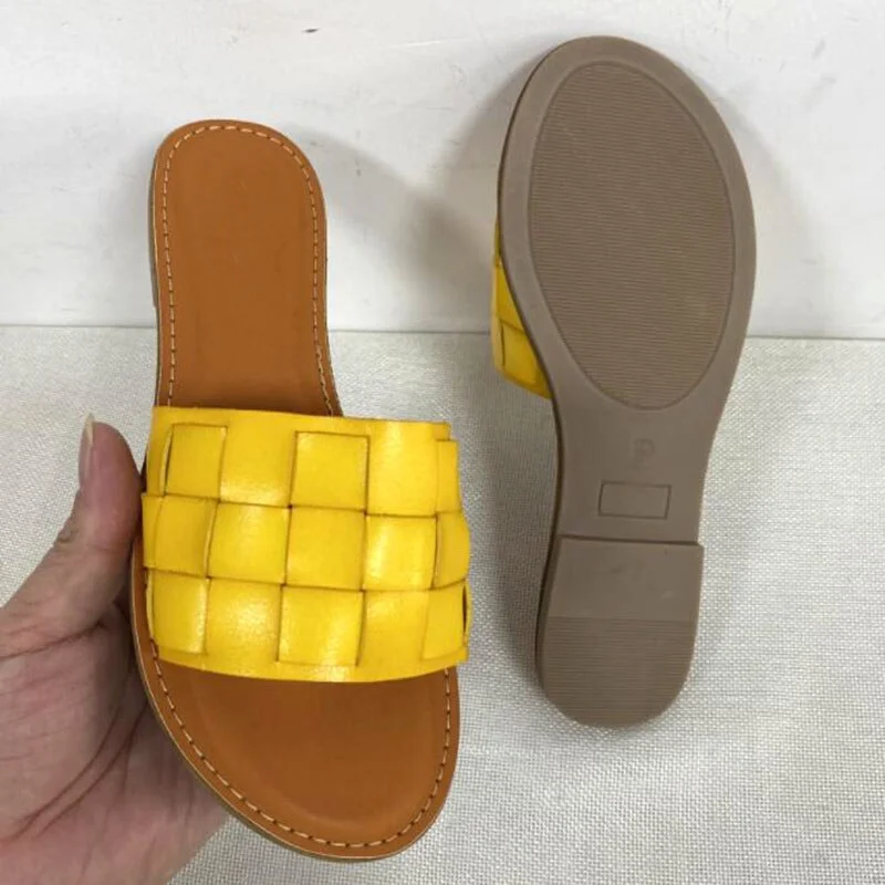 Qengg Ladies Slides Trendy Large Size Women Shoes Square Leather Fashion Personality Flat Bottom Candy Color Female Slippers