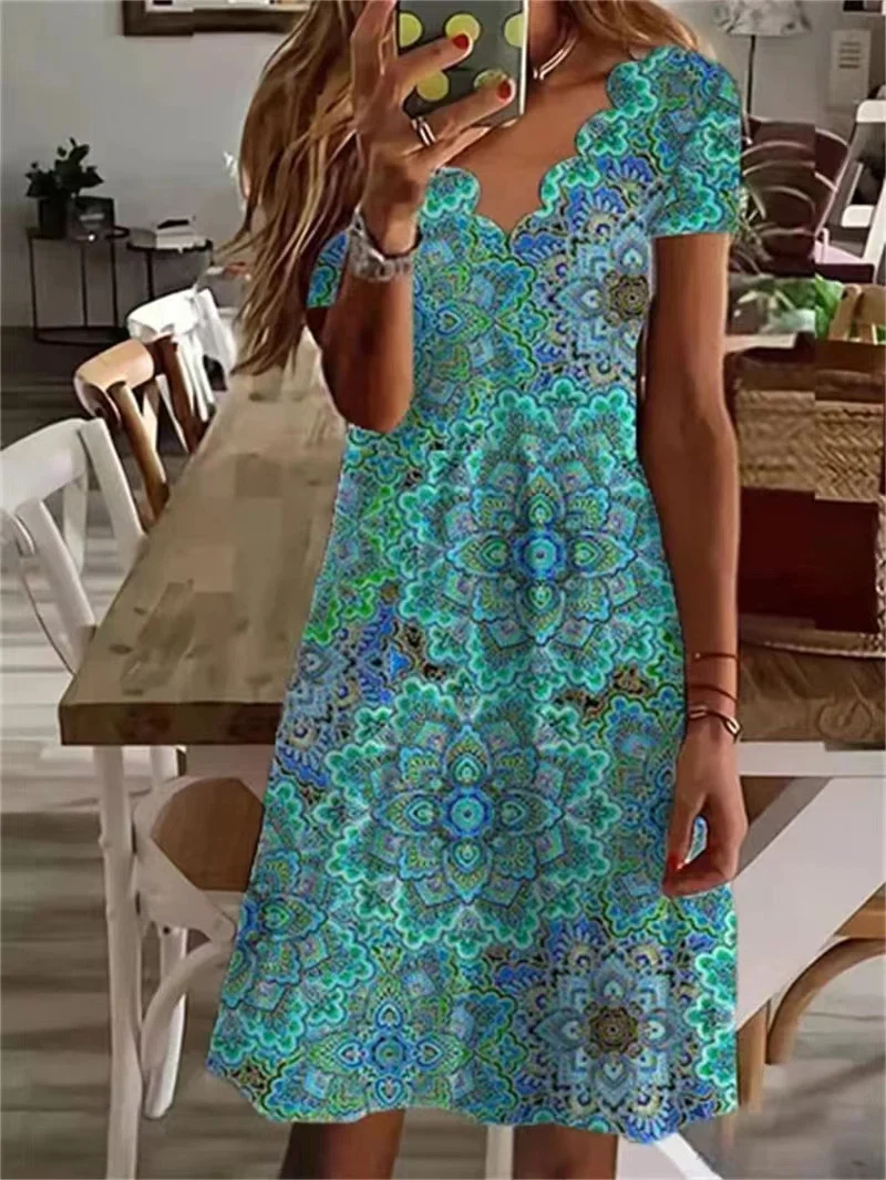 Scallop Neck Slim Short Sleeve Dress