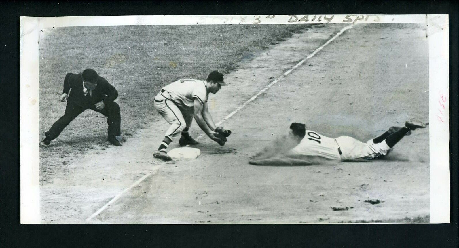 Eddie Mathews Jack Shepard Donatelli 1954 Press Photo Poster painting Milwaukee Braves Pirates