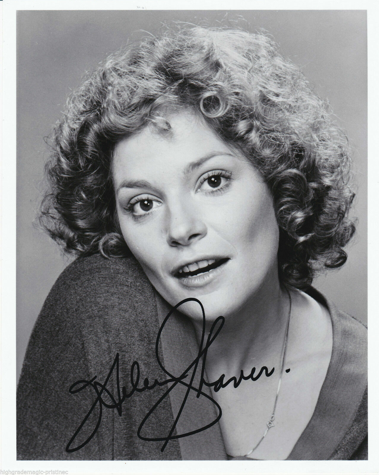 HELEN SHAVER AUTOGRAPHED SIGNED 8X10 B&W PRESS Photo Poster painting HEAD SHOT