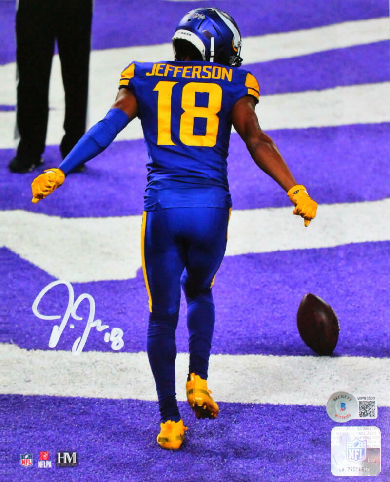 Justin Jefferson Autographed Minn. Vikings 8x10 HM TD Dance Photo Poster painting-Beckett W Holo