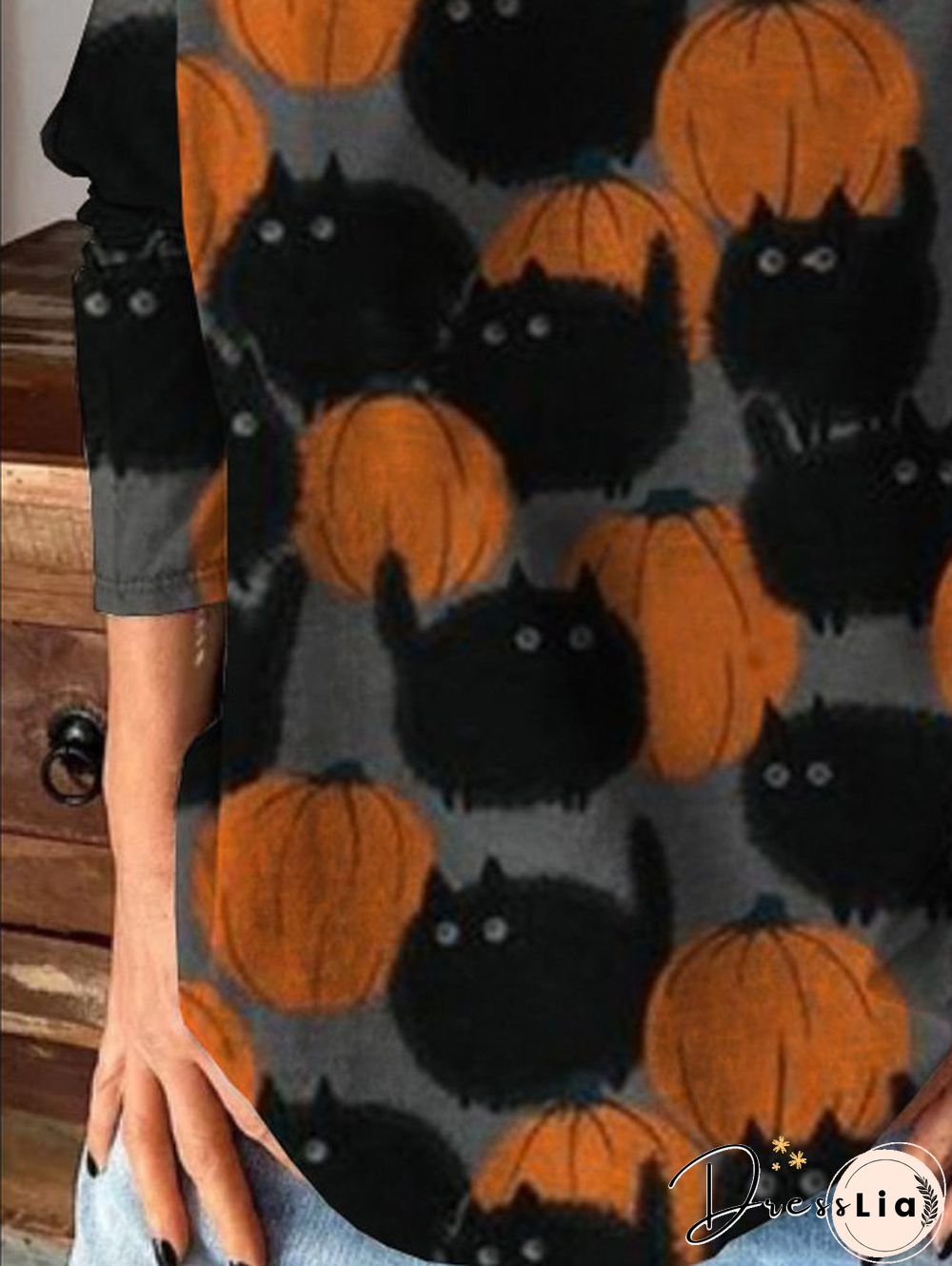 Loosen Plants Holiday T-shirt