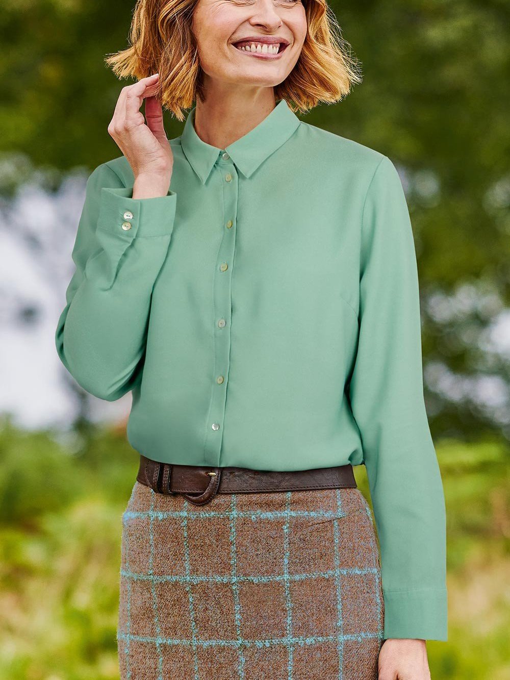 Solid Color All-match Ladies Classic Blouse