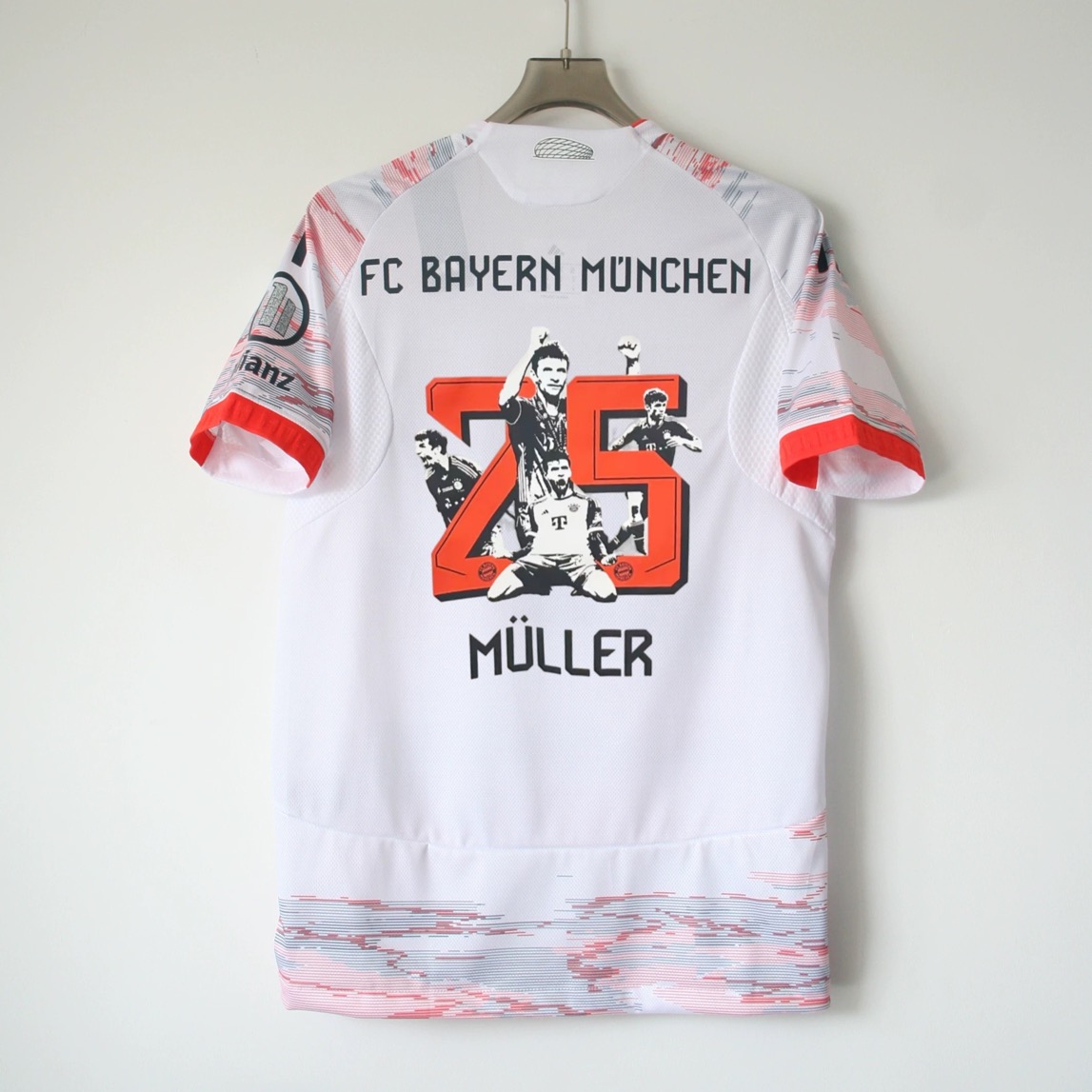 2025/2026 Bayern Munich Müller Commemorative Edition Football Jersey 1:1 Thai Quality jersey|football shirt|football kit