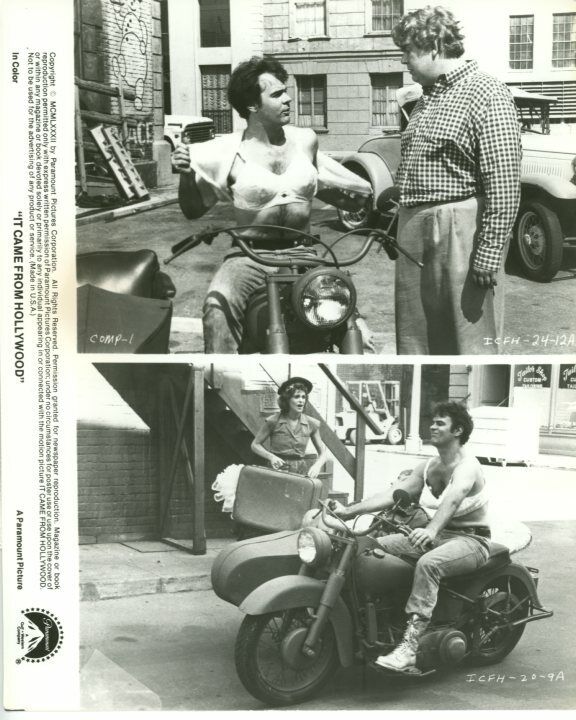 Dan Aykroyd It Came from Hollywood motorcycle Original Press 8X10 Photo Poster painting