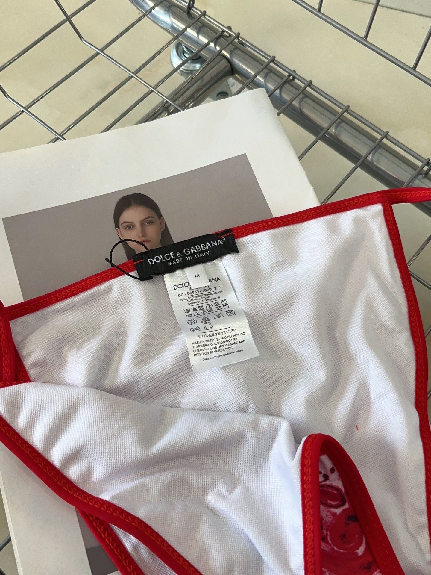 B2e00c5636170103c3bbb9569afbeccd