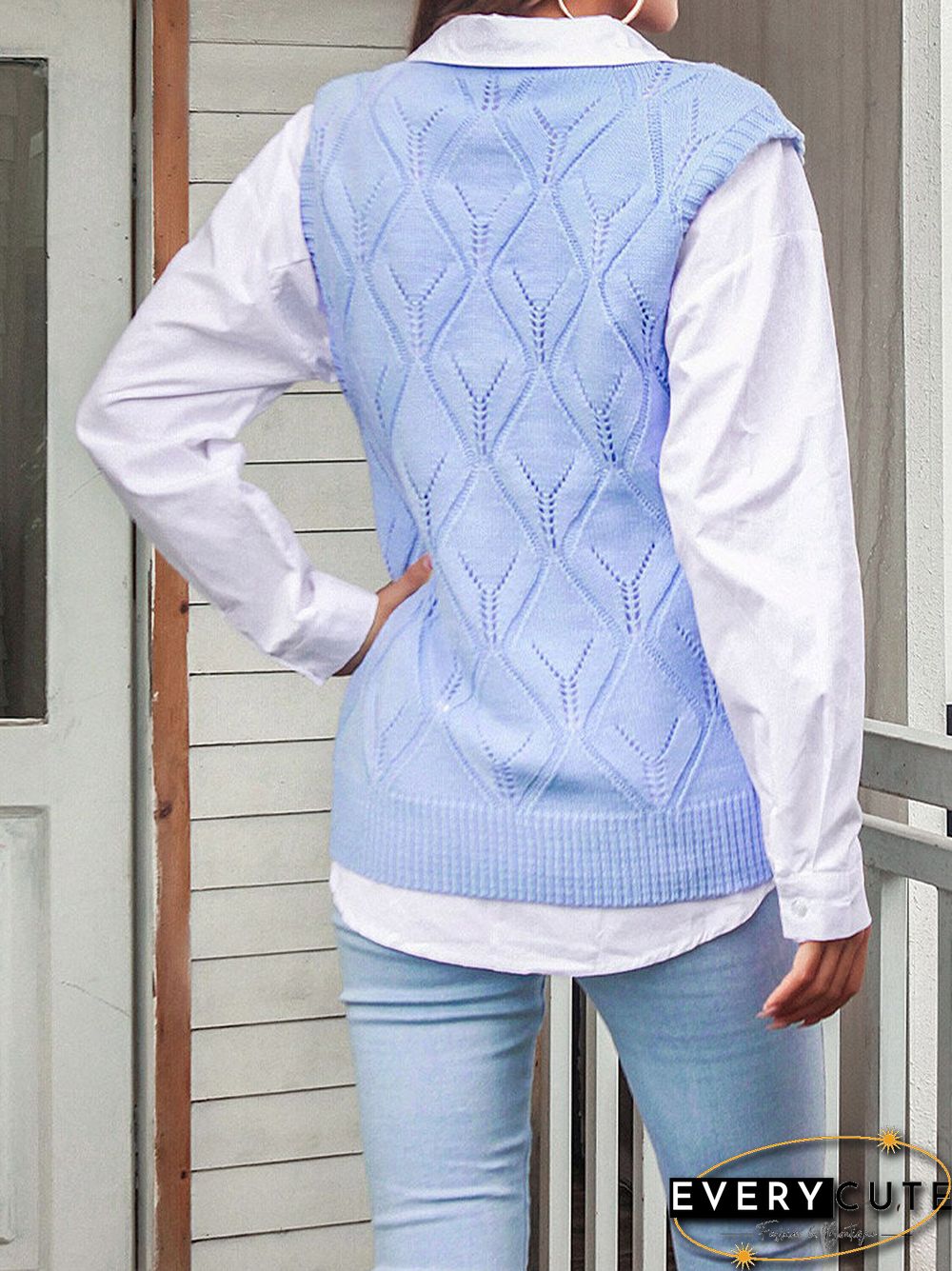 Argyle Pattern Knitted Sleeveless V-neck Hollow Solid Sweater