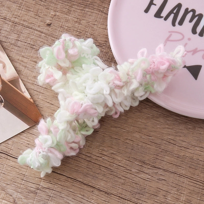 Women’s Cute Sweet Geometric Resin Yarn Hair Claws
