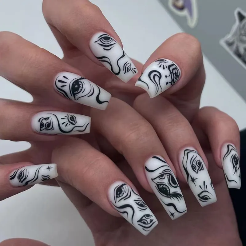 Churchf Churchf New Short Ballet Black Line Eyes Frosted Eye Nail Fake Nail Simple Fashion Wind Wear Nail Piece