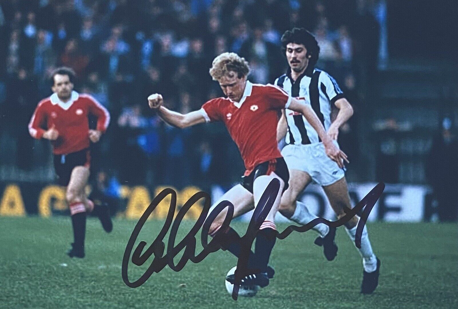 Ashley Grimes Genuine Hand Signed Manchester United 6X4 Photo Poster painting