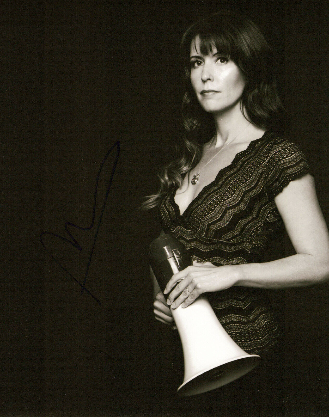 Patty Jenkins glamour shot autographed Photo Poster painting signed 8x10 #4 director