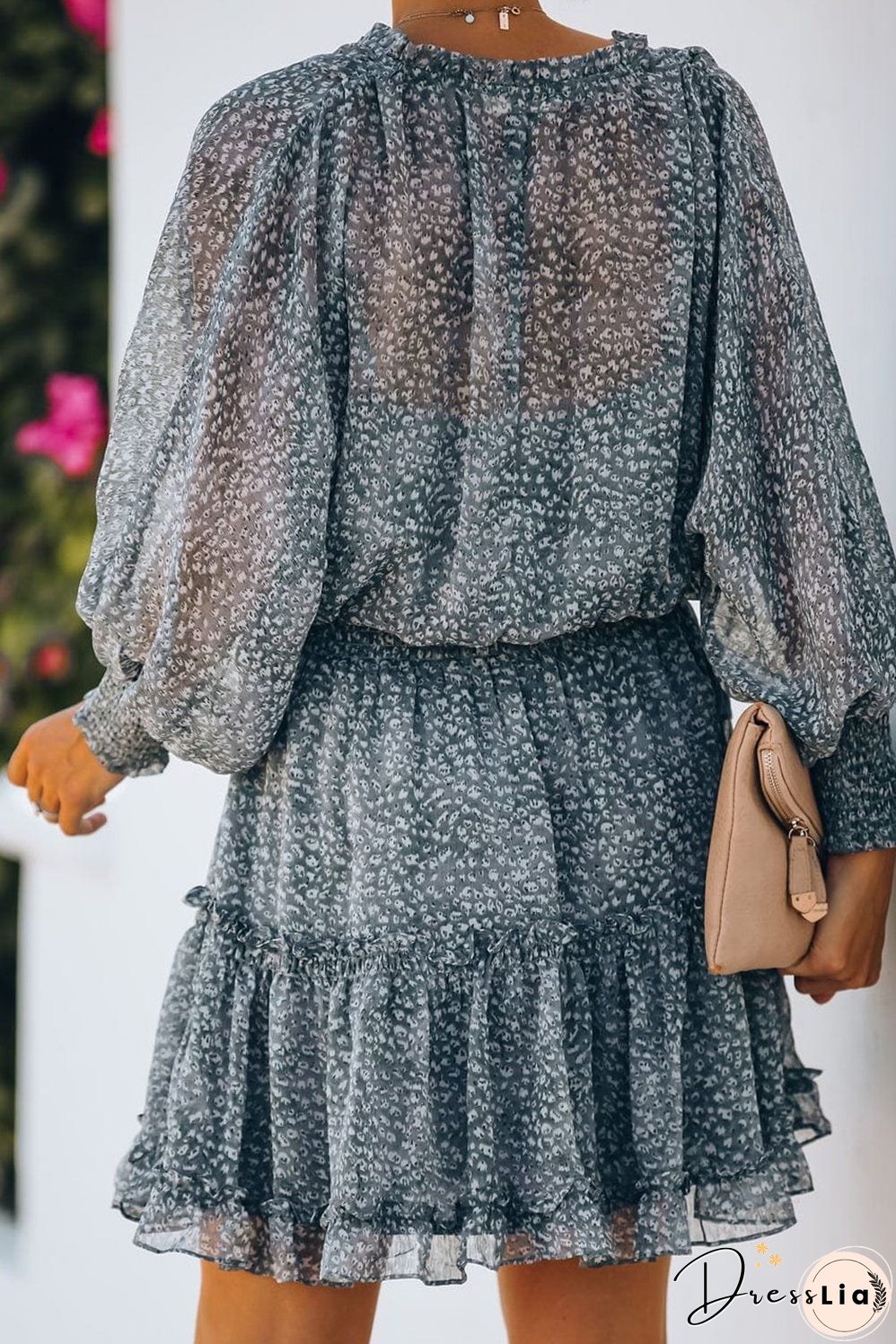 Feminine Floral Dress with V-Neck