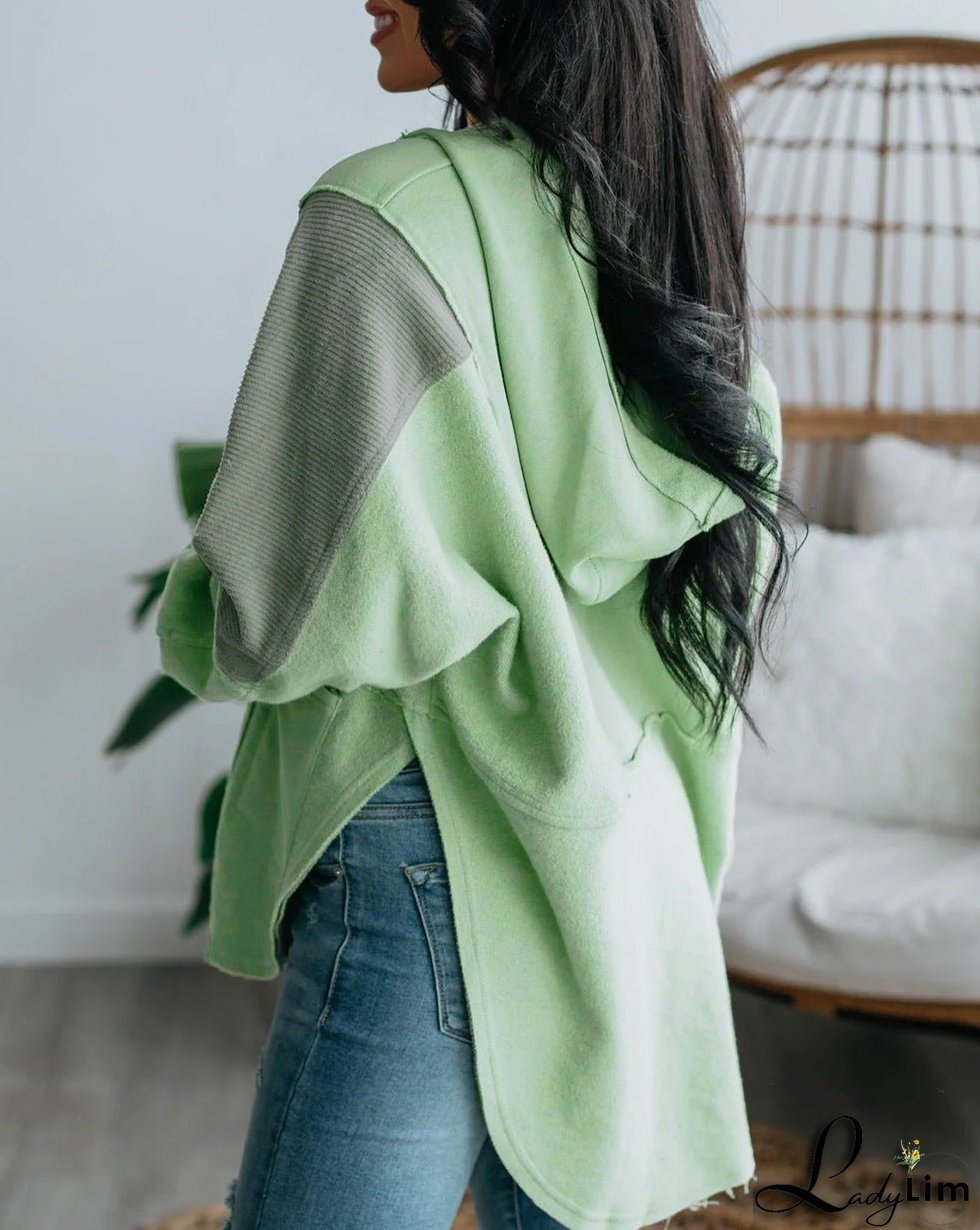 Effortless and Trendy Hoodie