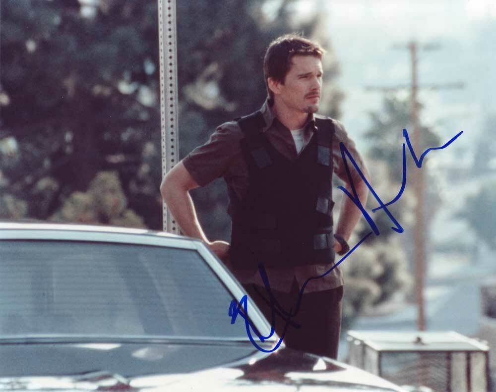 Ethan Hawke In-person AUTHENTIC Autographed Photo Poster painting SHA #11185