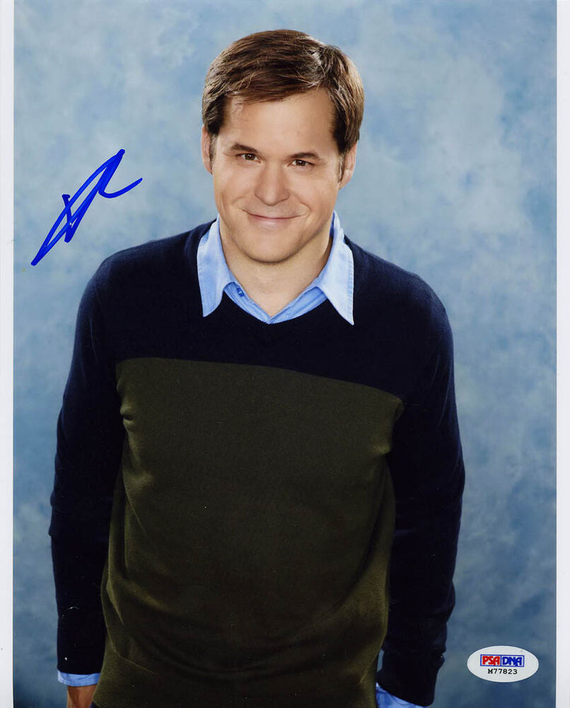 Kyle Bornheimer SIGNED 8x10 Photo Poster painting Casual Brooklyn Nine Nine PSA/DNA AUTOGRAPHED