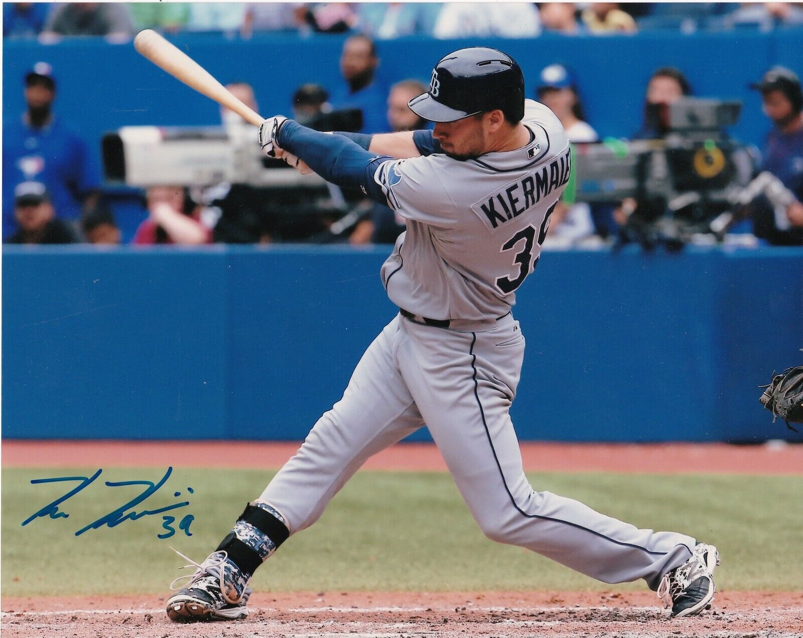 KEVIN KIERMAIER TAMPA BAY RAYS ACTION SIGNED 8x10