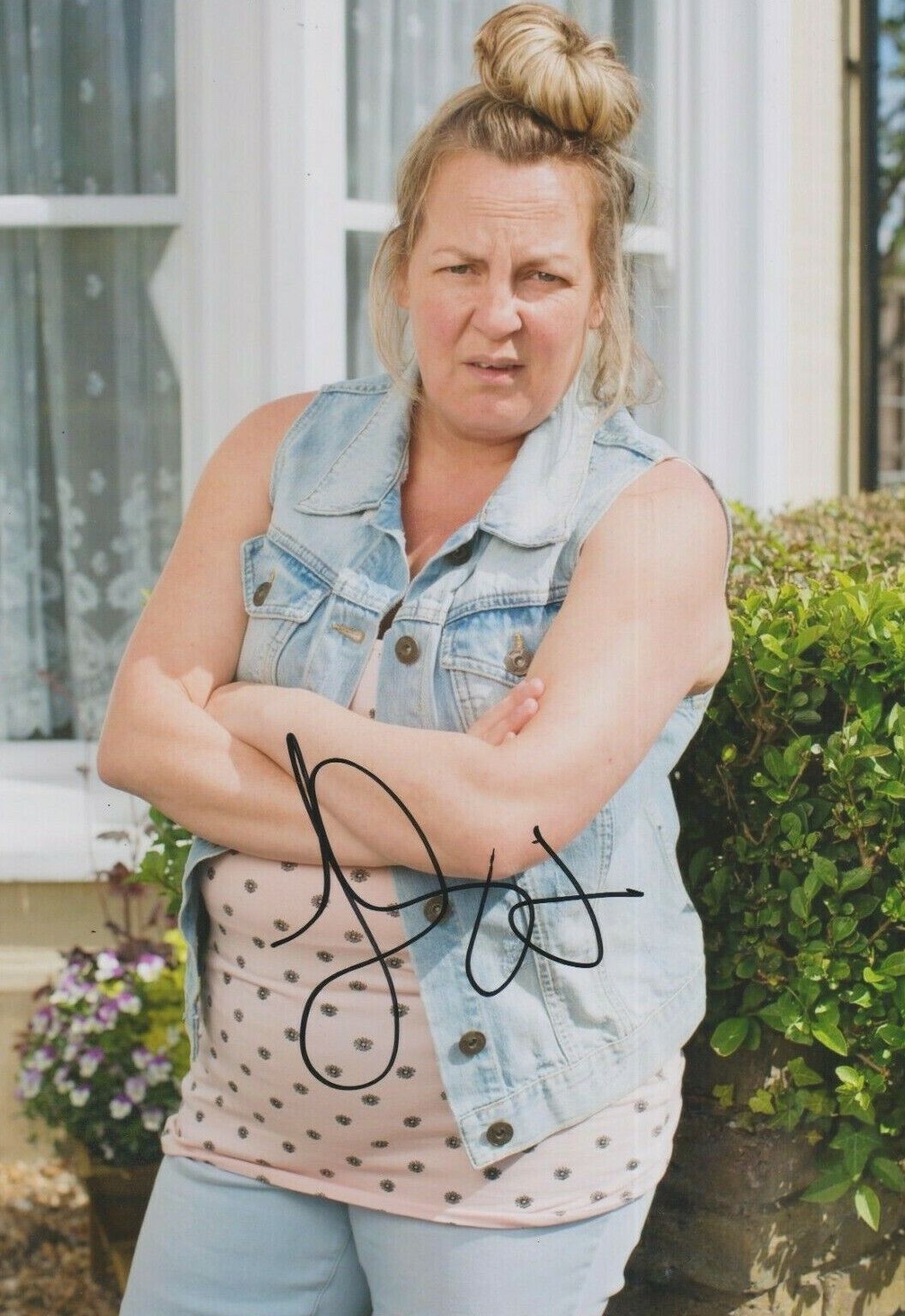 Lorraine Stanley **HAND SIGNED** 12x8 Photo Poster painting ~ Eastenders (Karen Taylor)