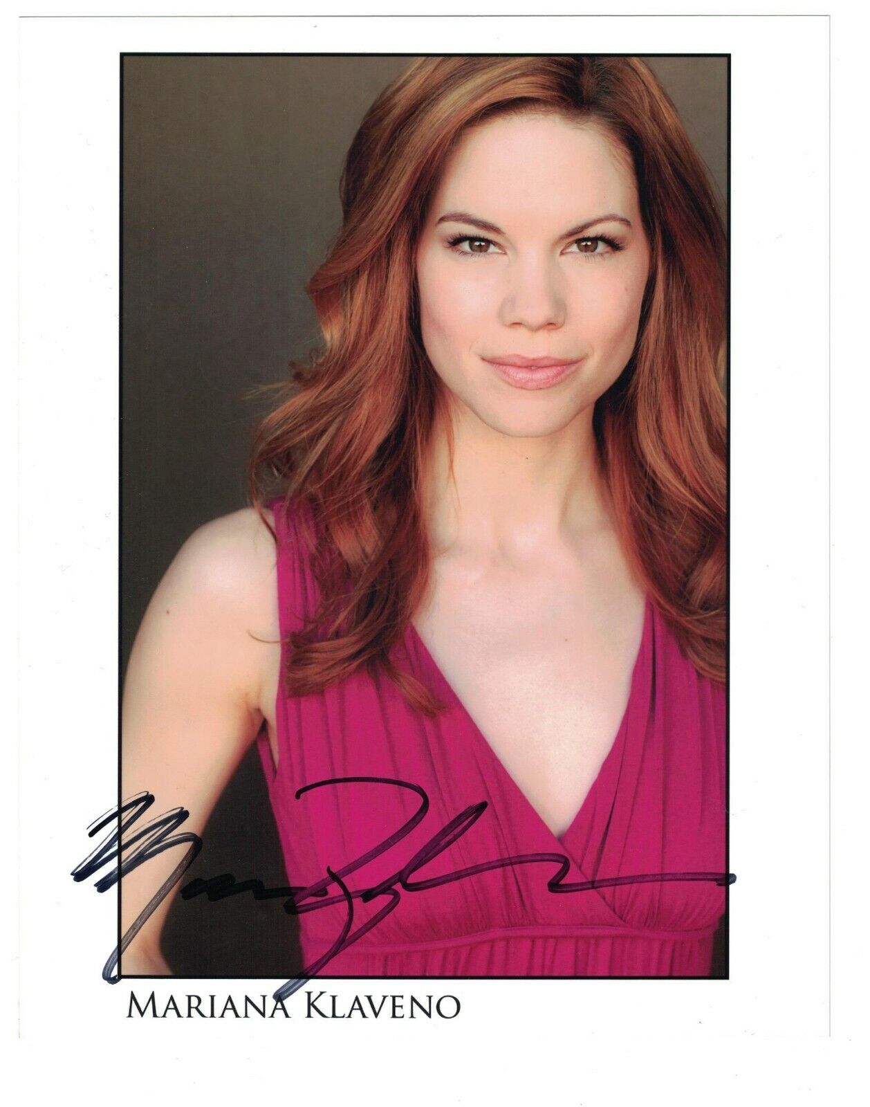 Mariana Klaveno Signed Autographed 8x10 Photo Poster painting Actress True Blood