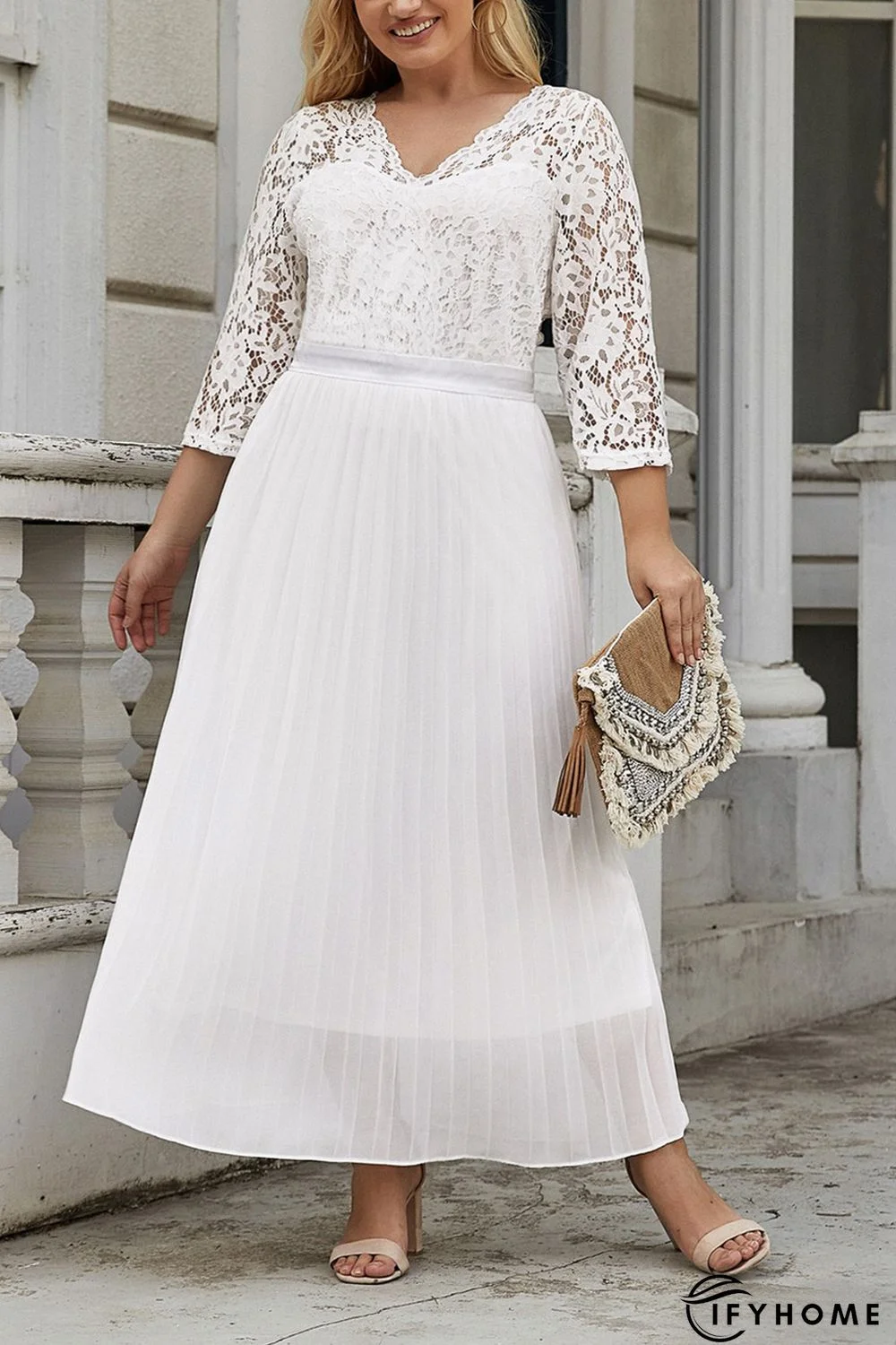 White Lace Scalloped V Neck 3/4 Sleeves Pleated Tulle Plus Maxi Dress | IFYHOME