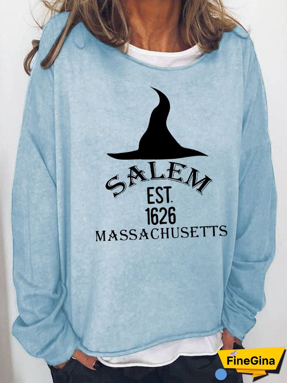 Women's Salem Massachusetts Sweatshirt