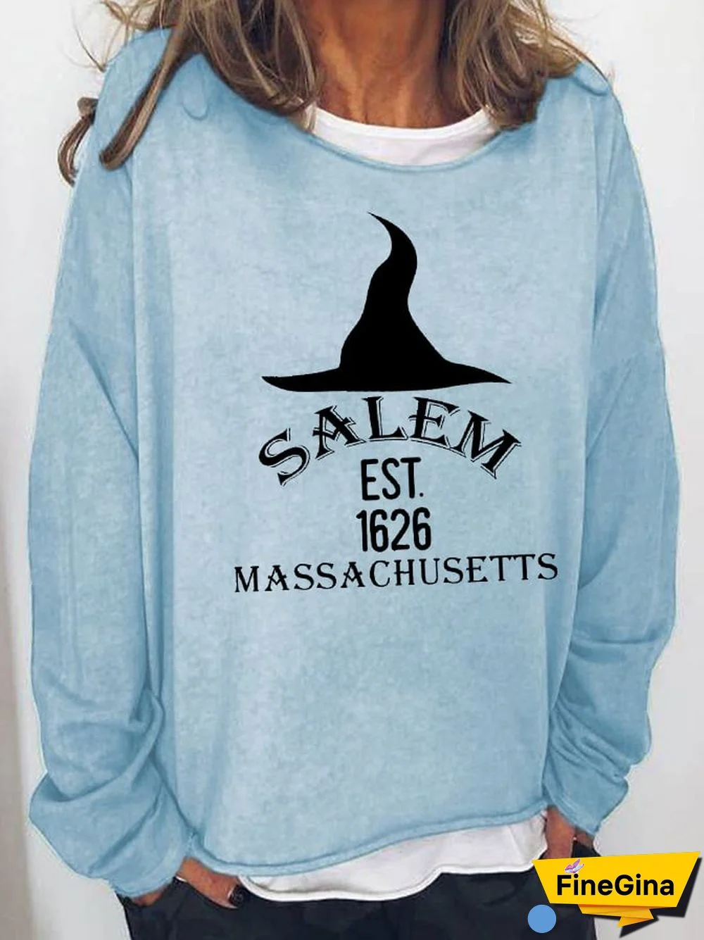 Women's Salem Massachusetts Sweatshirt