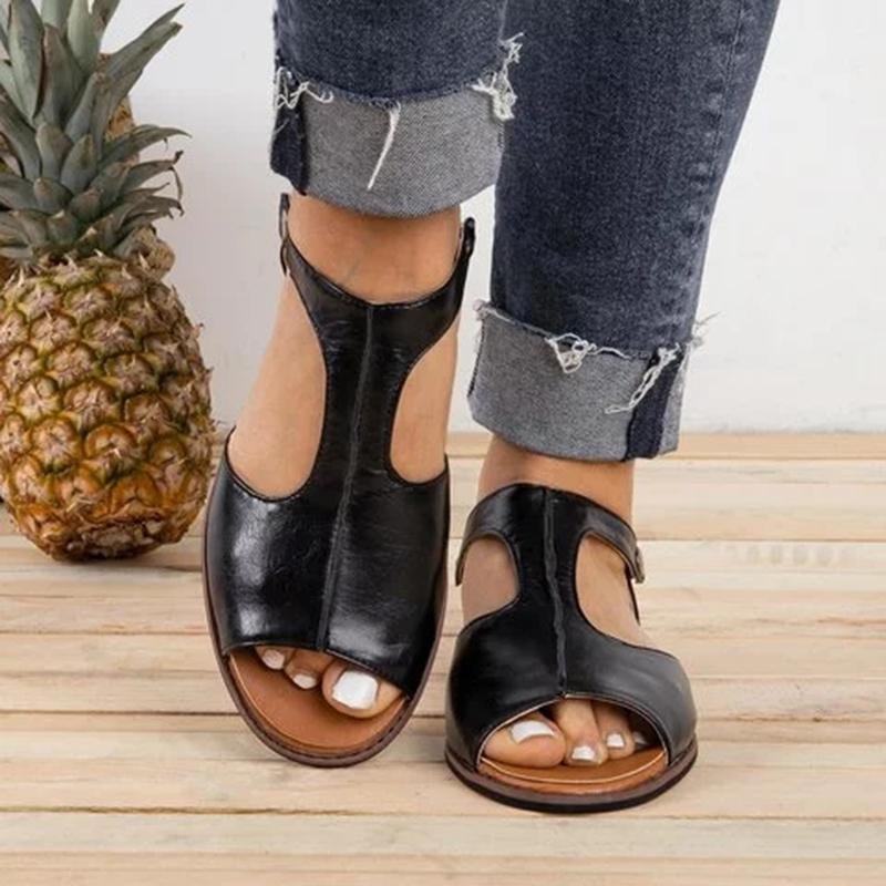 Vintage Peep Toe Flat Black Sandals
