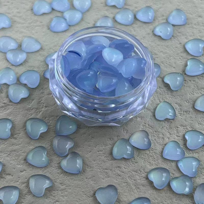 Copeter 50pcs Heart Shape Cat Eye Color Changing Accessories Resin Nail Art Charms Nail Decorations Manicure Rhinestones Jewelry DIY