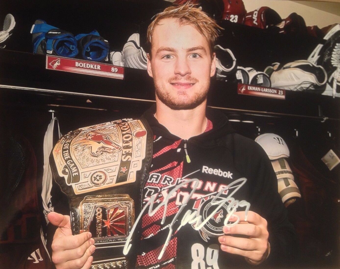 MIKKEL BOEDKER ARIZONA COYOTES AUTOGRAPH Photo Poster painting Signed GLOSSY 8X10