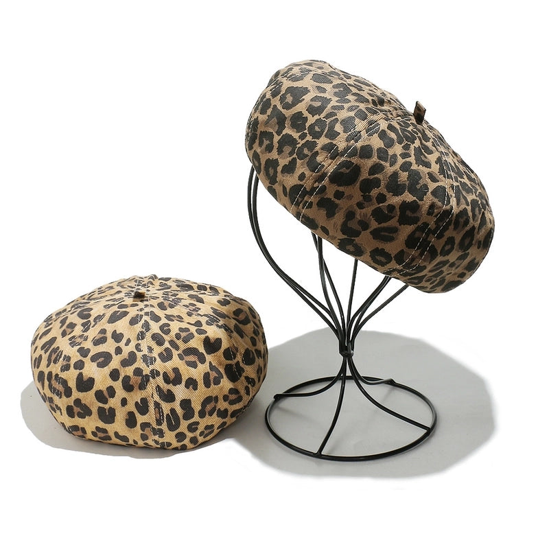 Women's Casual Elegant Retro Leopard Printing Eaveless Beret Hat