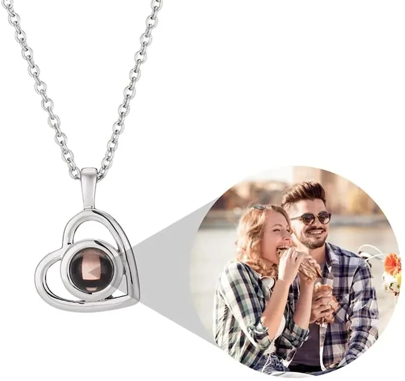 Wear Felicity Personalized Heart Photo Necklace Please upload your photo first, and then place an order, we will send it to you after making it