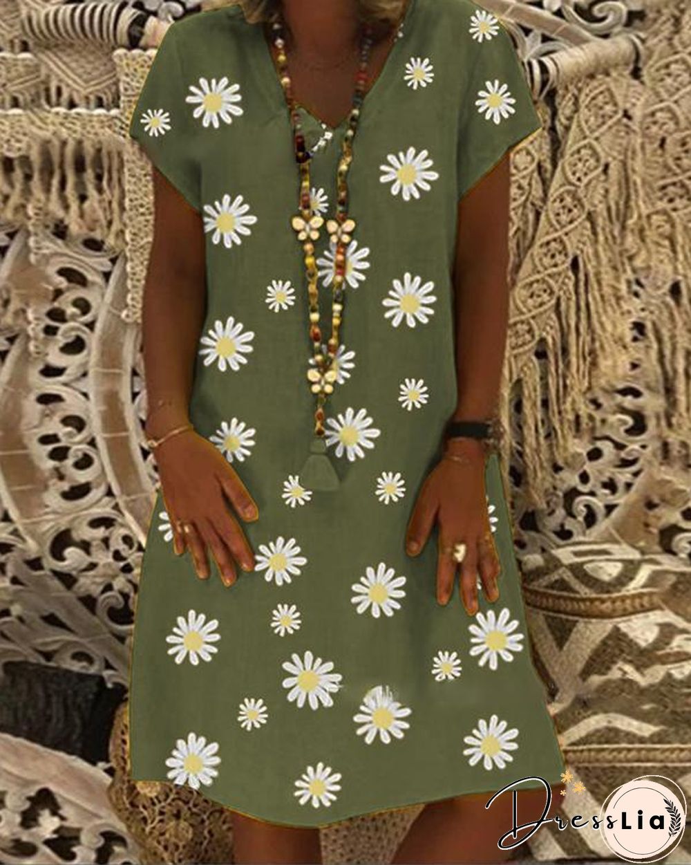 Casual Vintage V-neck Short-Sleeved Daisy Dress