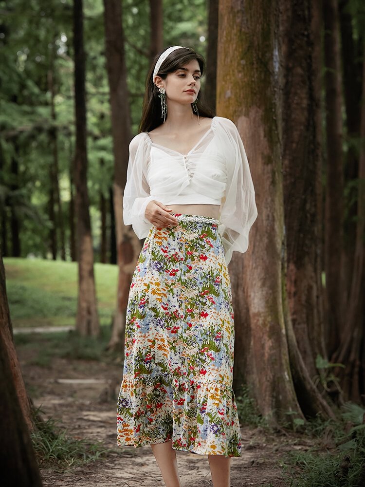 Random Allover Floral Print Elastic Waist Midi Skirt