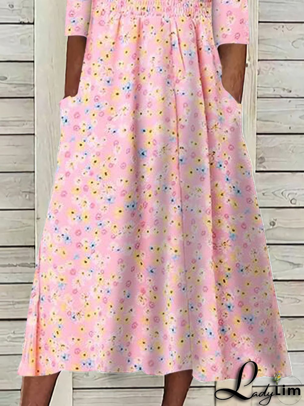 Women's Half Sleeve Scoop Neck Graphic Floral Printed Midi Dress