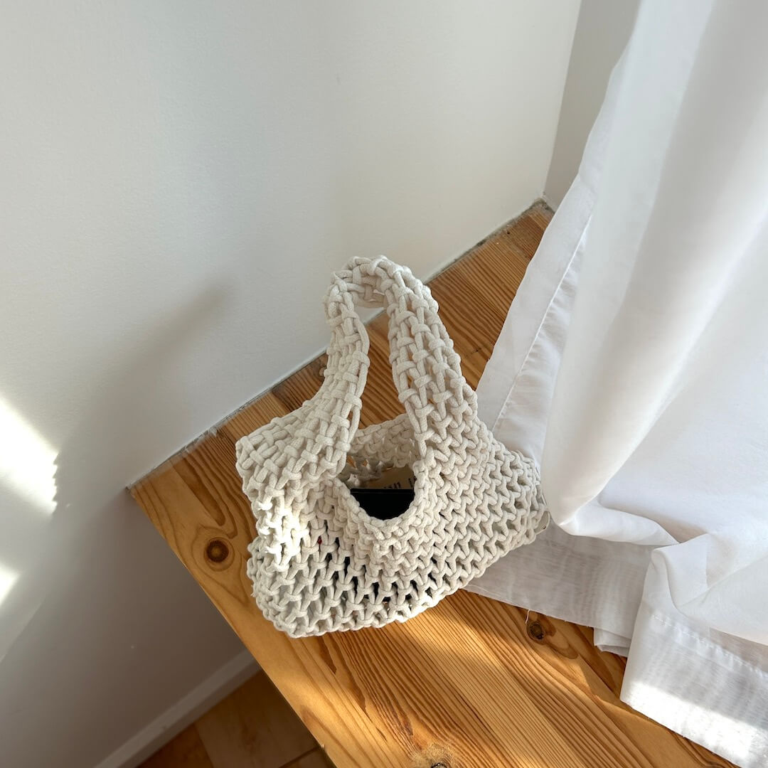 nordic_peace_crochet_handbag