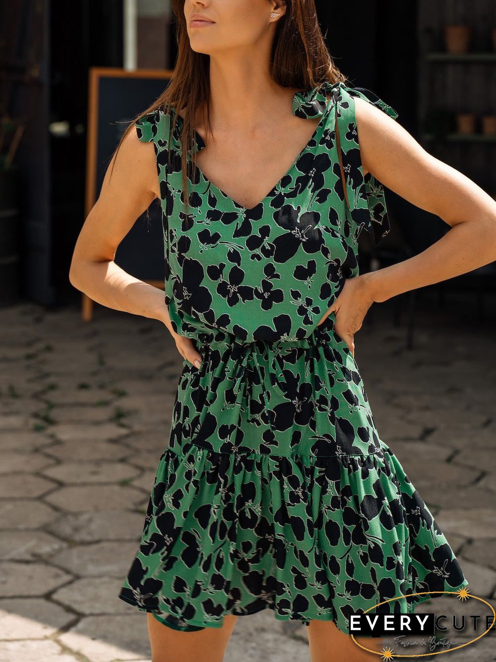 Women'S Dresses V-Neck Belted Ruffle Print Dress