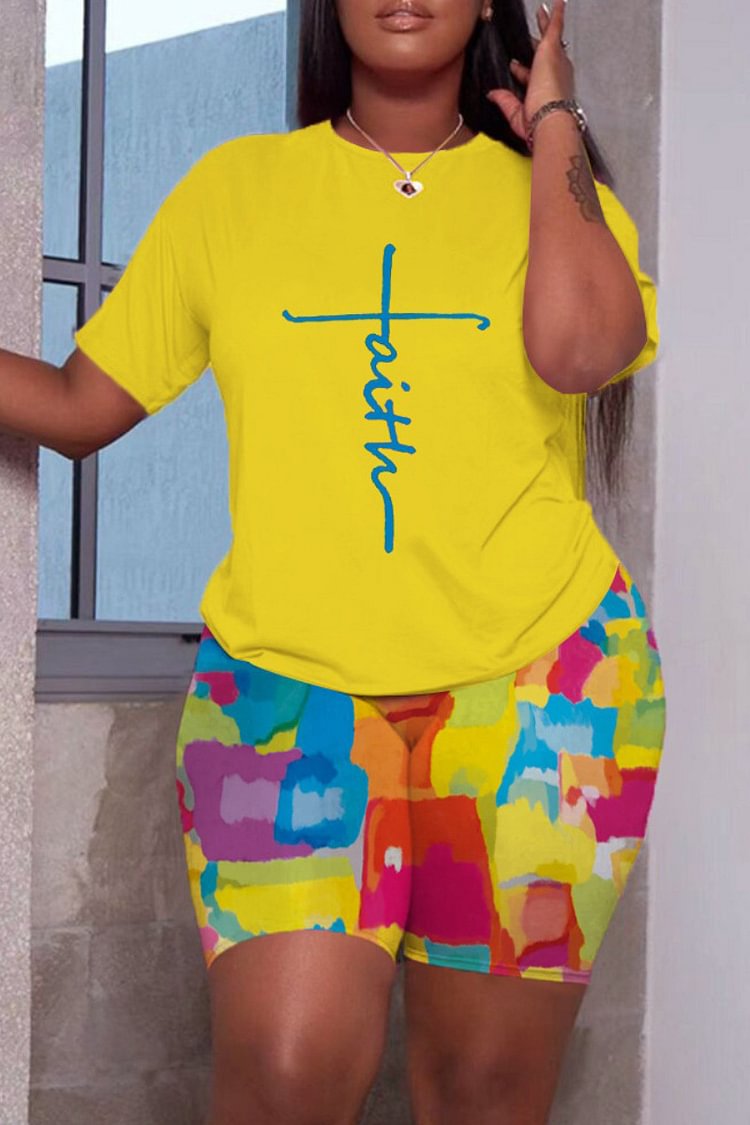 Plus Size Yellow Causal All Over Print Short Sleeve Two Pieces Shorts Set
