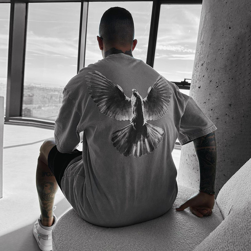 Men'S Flying Dove Print T-Shirt