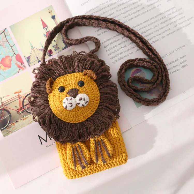 Lion Knitted Mini Purse