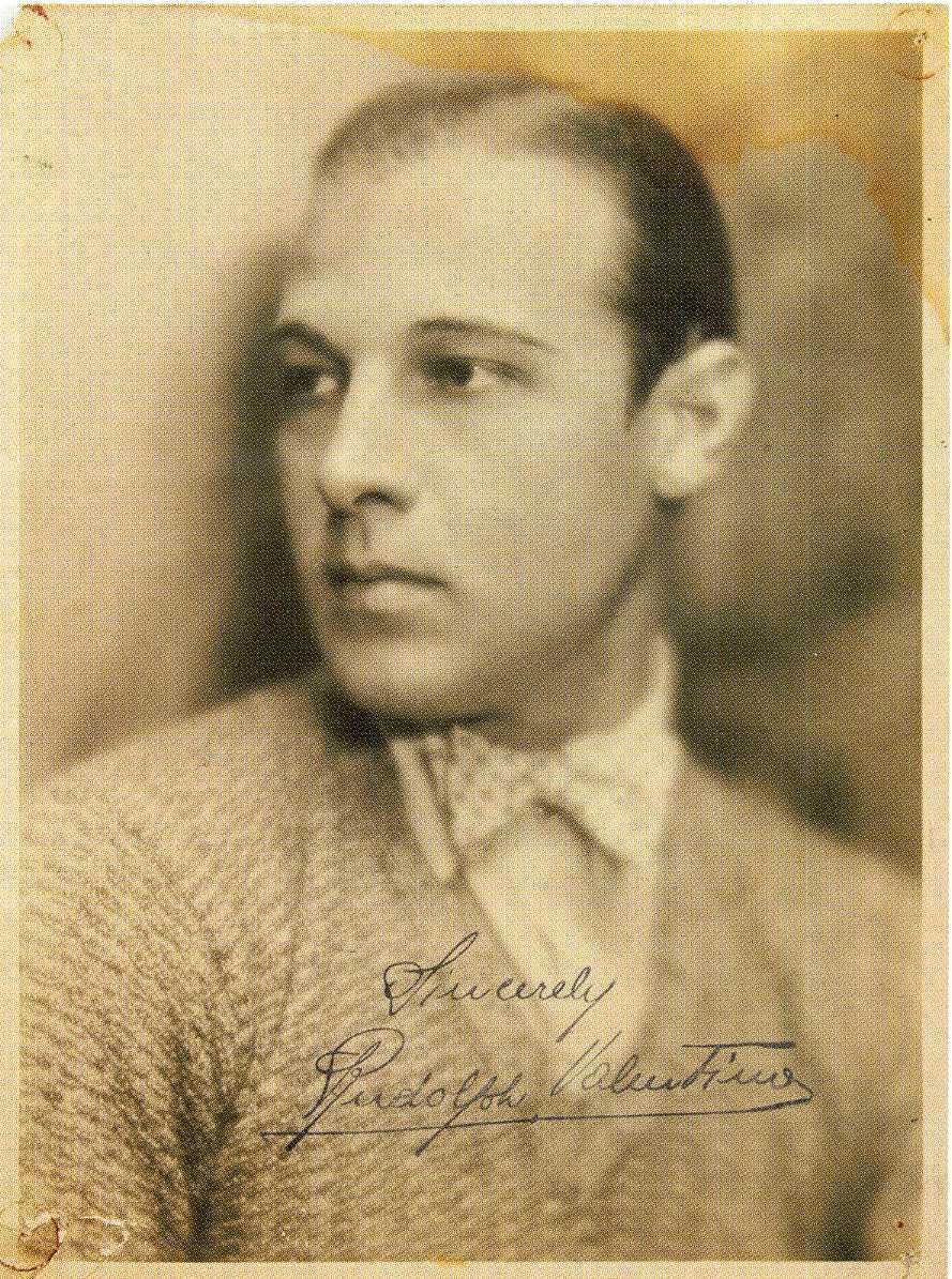 RUDOLPH VALENTINO Signed Photo Poster paintinggraph - Silent Film Actor - Preprint