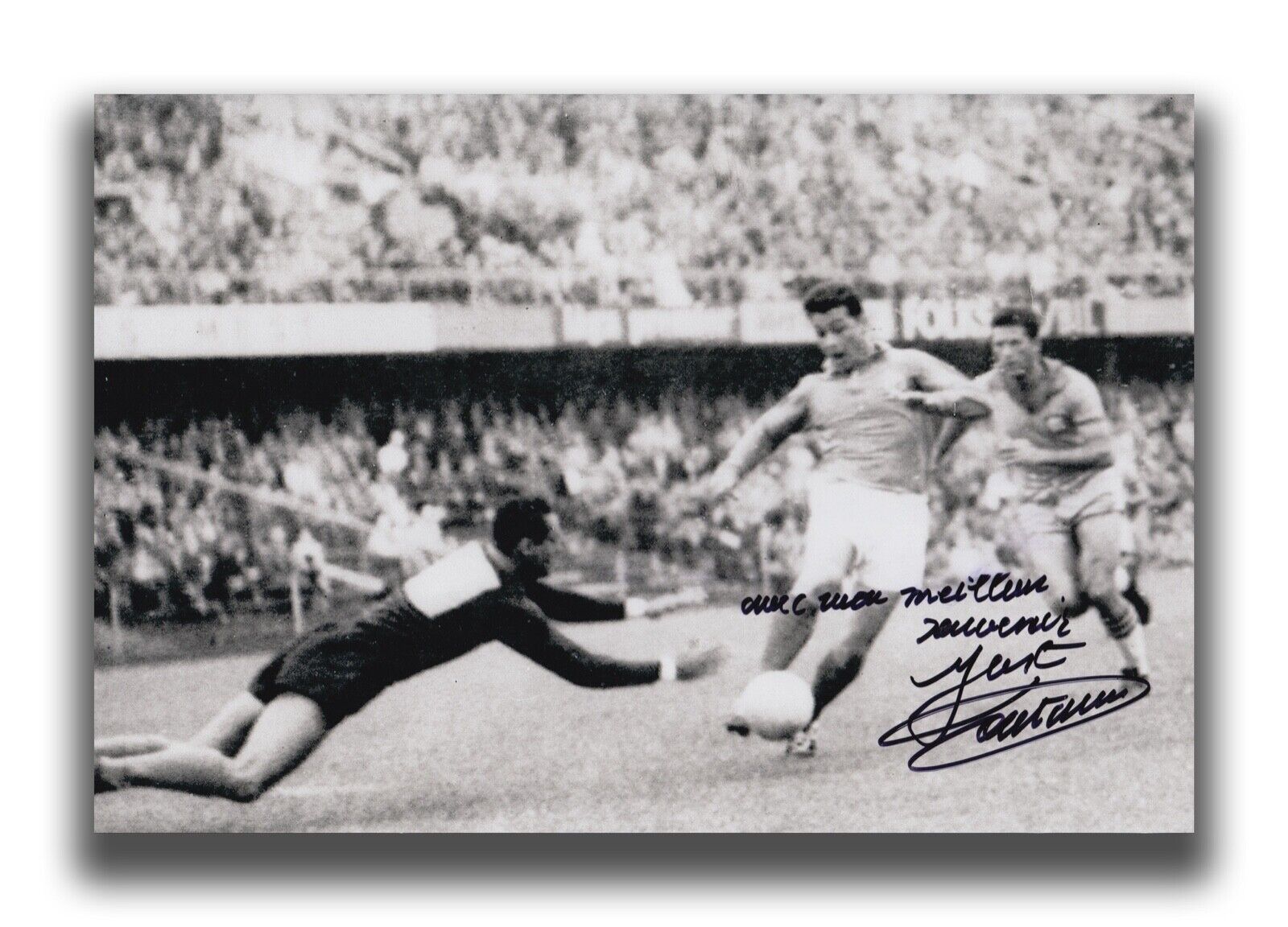 JUST FONTAINE HAND SIGNED 12X8 Photo Poster painting - FOOTBALL AUTOGRAPH - FRANCE.