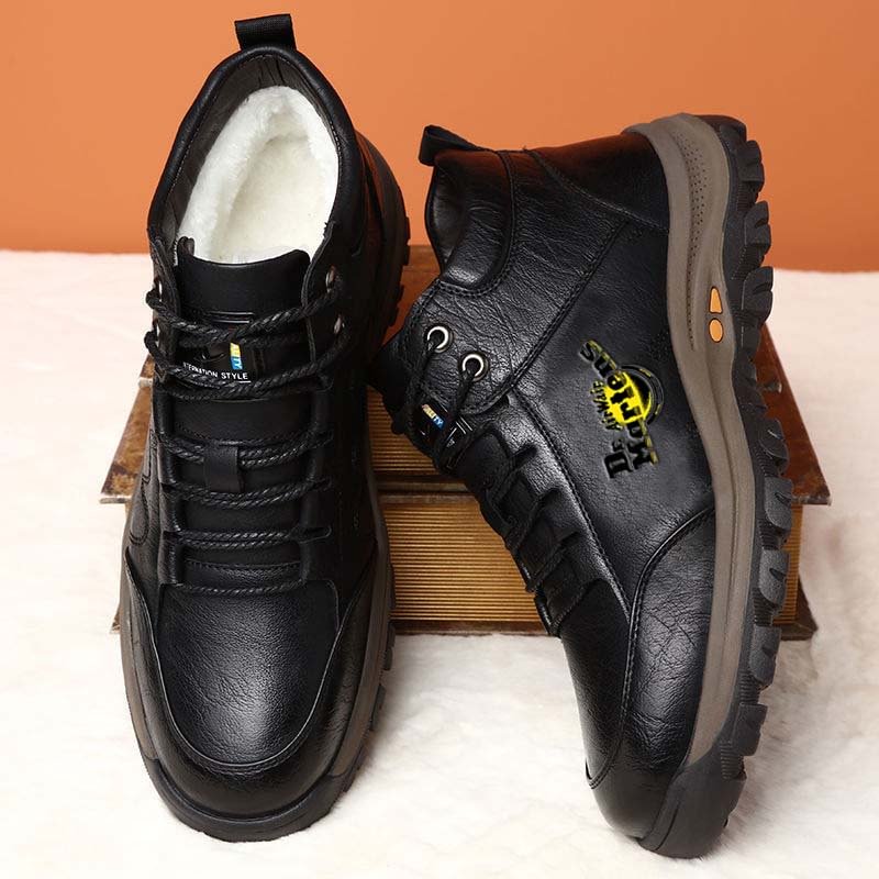 Nowe buty outdoorowe Martin Dr. Martens 2022