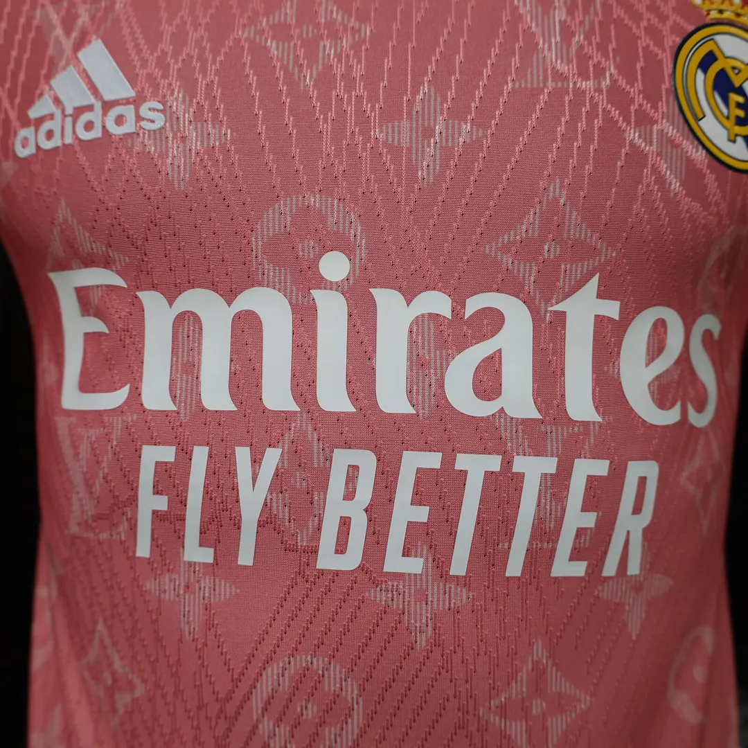 26/27 Real Madrid Special Edition Player Version Football T-Shirt Thai Quality