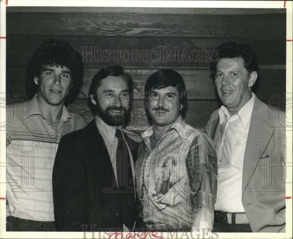 Press Photo Poster painting Houston Hurricanes president Hans Von Mende with group - hps00910