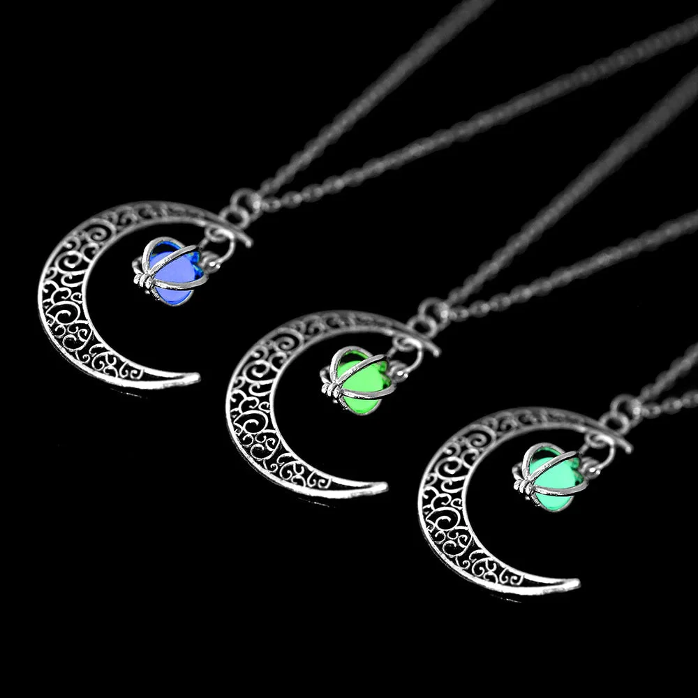 Moon Glow Necklace