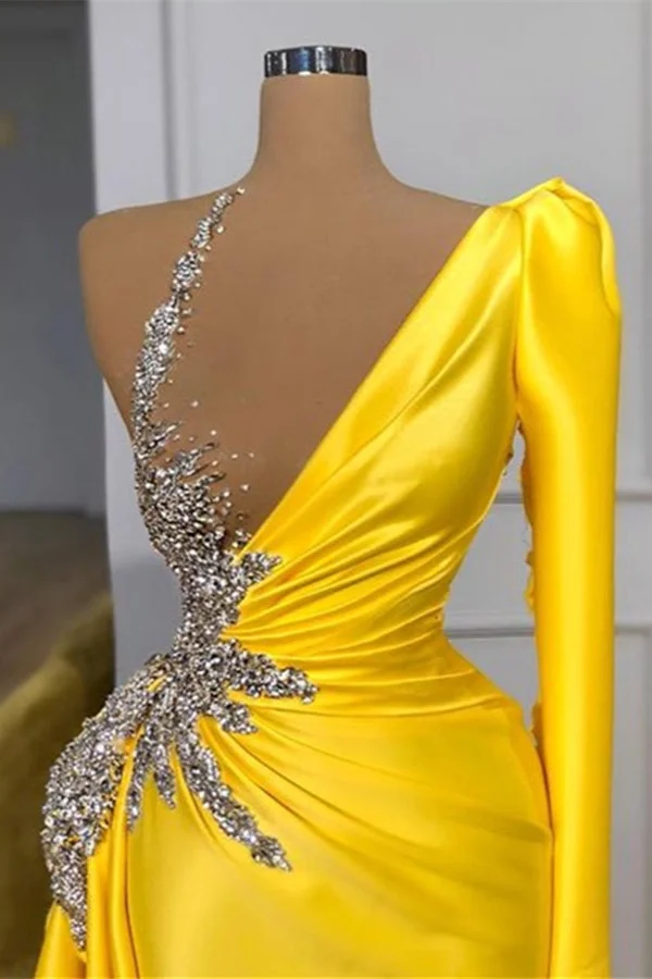 Long sleeve shop yellow prom dress