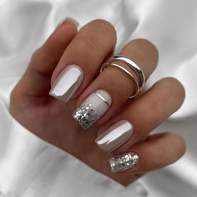 Daily Silver Flashed Powder Galaxy River False Nails
