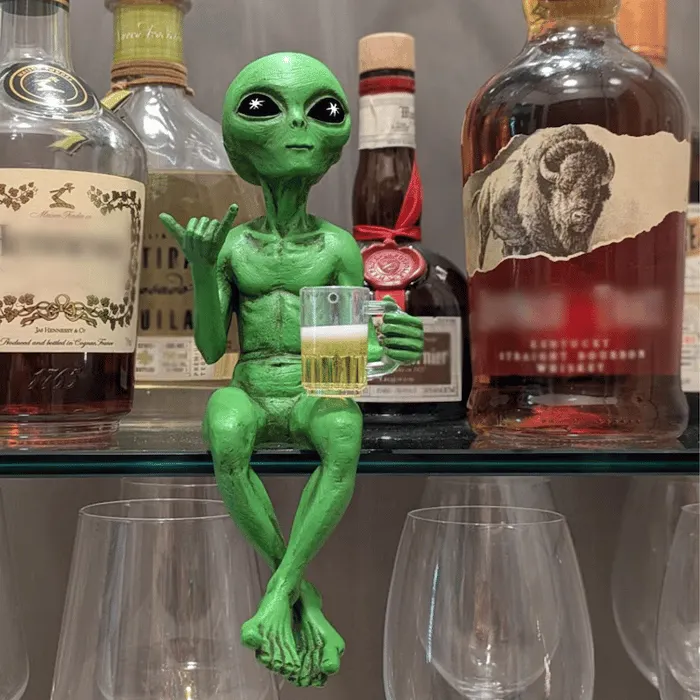🤣2025 Funny Alien Artwork