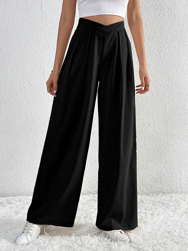 Wide Leg Pleated Solid Color Trousers with a Relaxed Fit